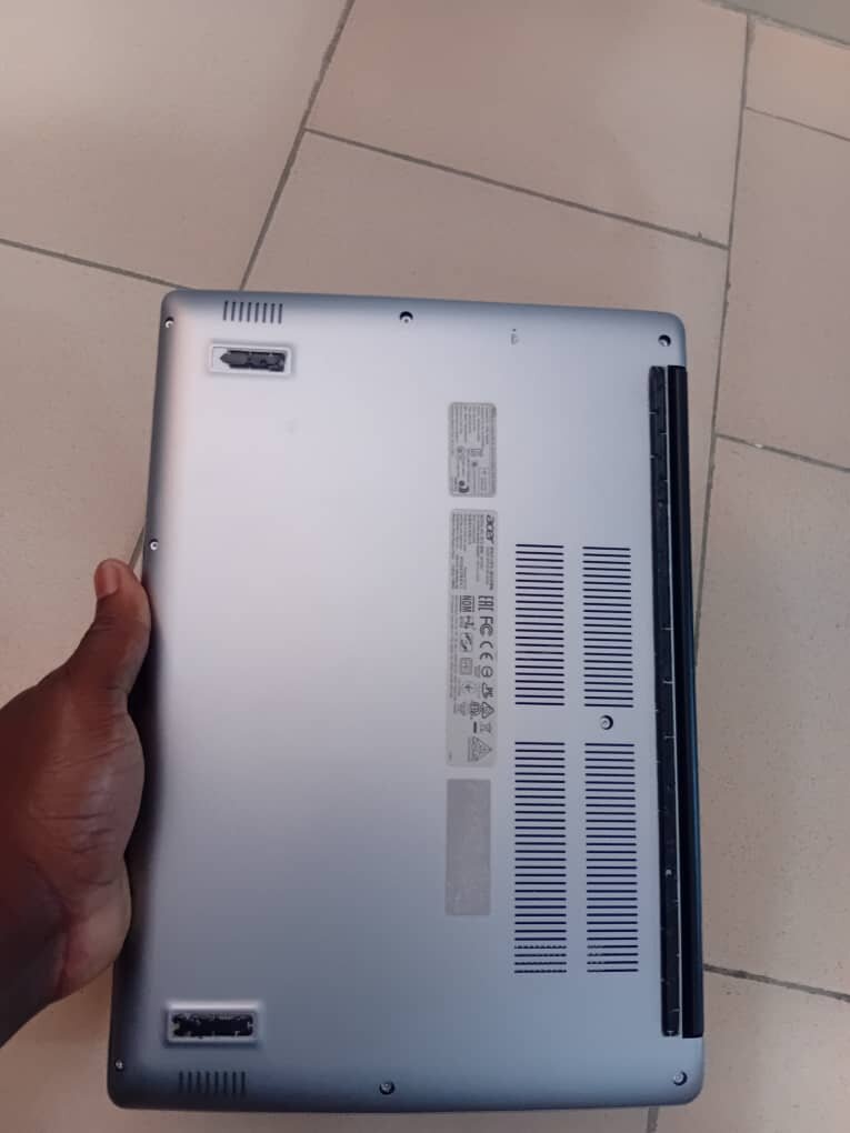 Ordinateur Portable Acer i5 8t