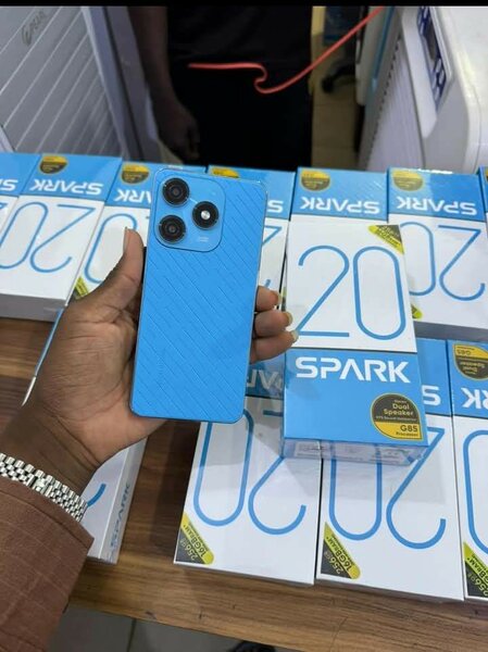 Smartphone Spark 20 Bleu