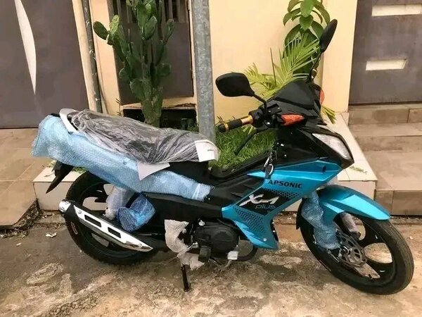 Housse de protection pour moto KYMCO