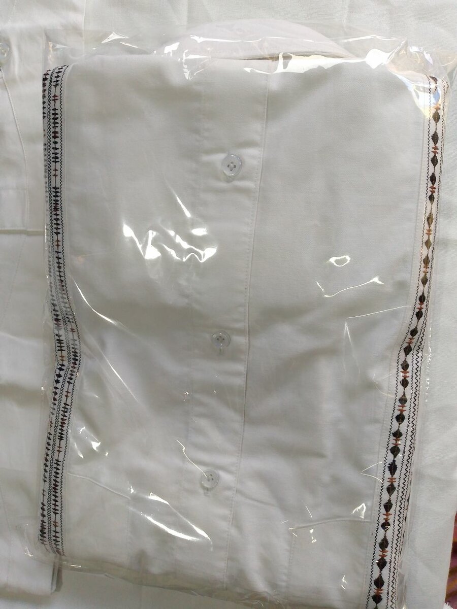 Chemise blanche brodée homme