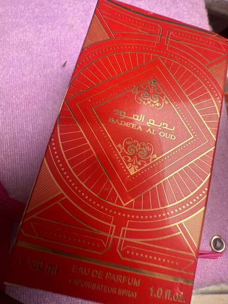 Parfum Baddea Al Oud