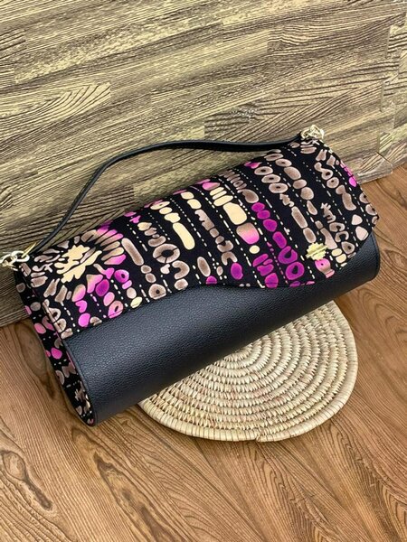 Sac à main élégant imprimé