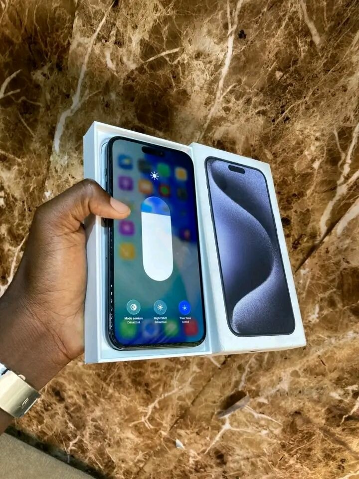 iPhone 14 Pro Max Bleu