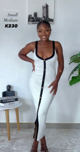 Maxi dress white with black trim