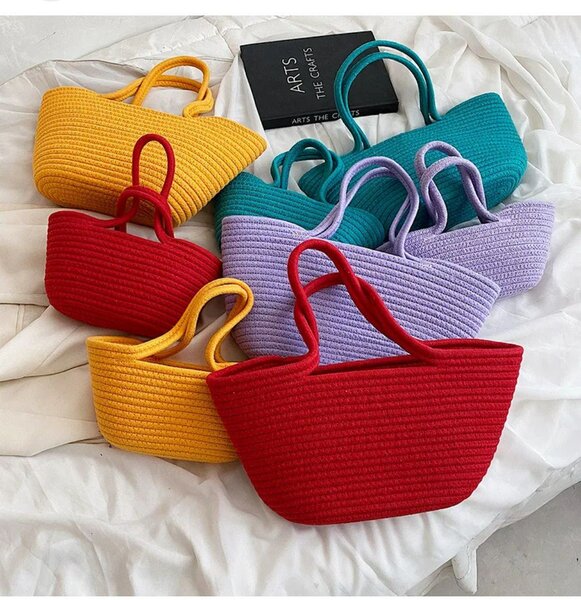 Panier en corde coloré