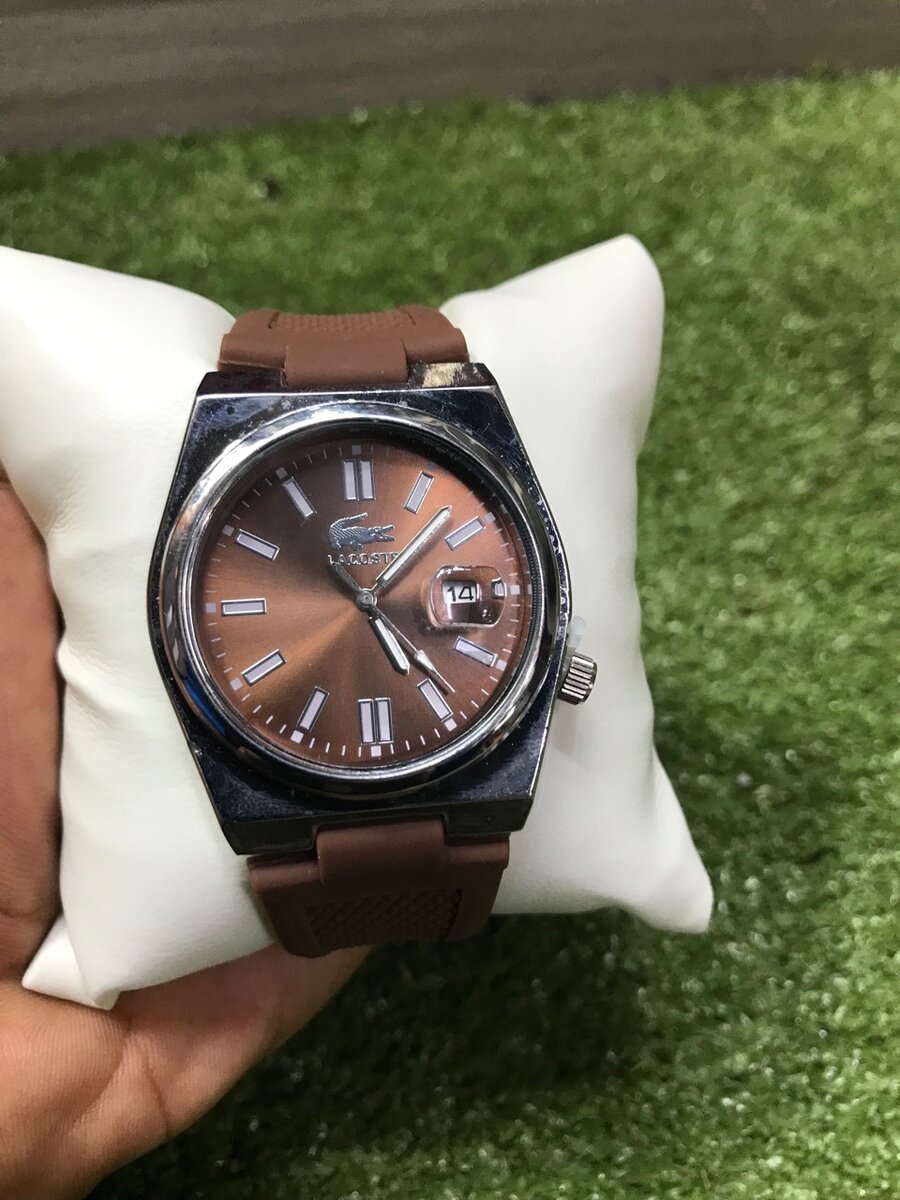 Montre Lacoste en silicone