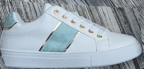 Ladies sneakers