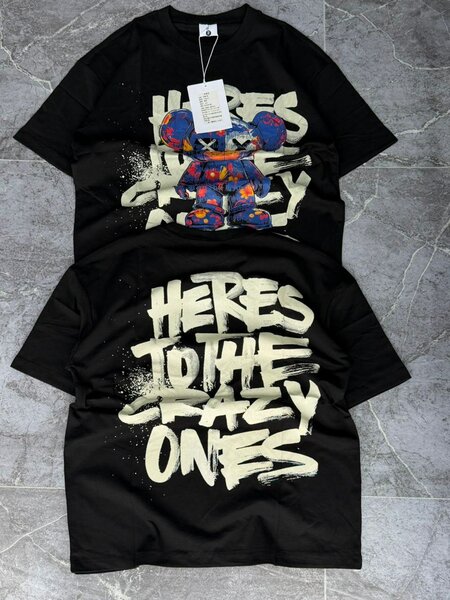 T-shirt imprimé graphique tendance