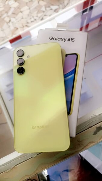 Samsung Galaxy A15 Jaune