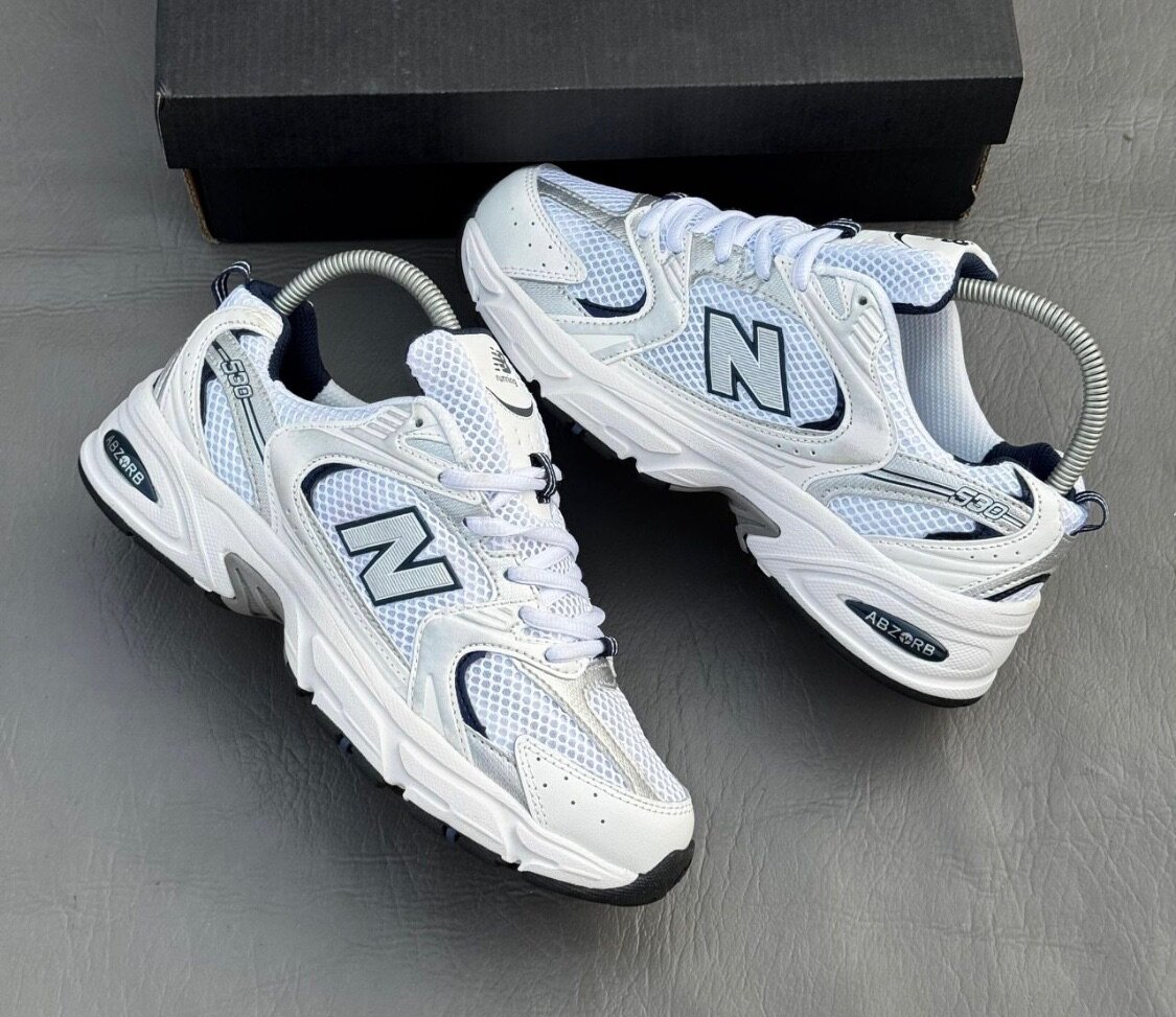 Chaussures new balance disponible