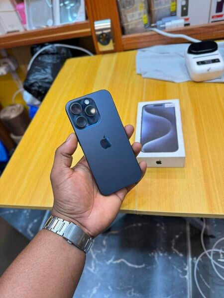 Le moment d’avoir ton 15 pro 128G d’occasion 