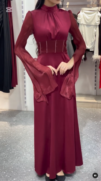 платье в длине макси