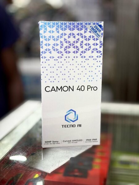 Tecno Camon 40 Pro - 256Go