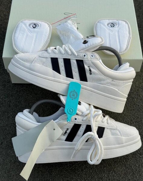 Baskets Adidas x Bad Bunny