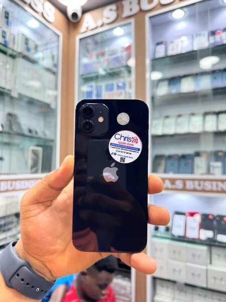 iPhone 12 simple 64 giga