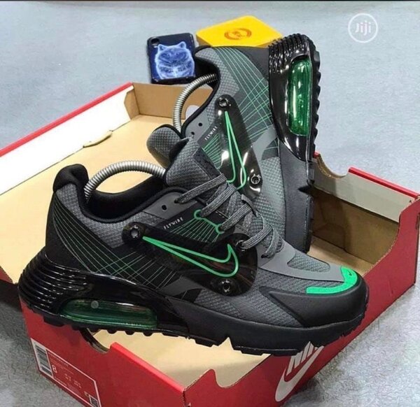 Chaussures Nike Air Max Trend