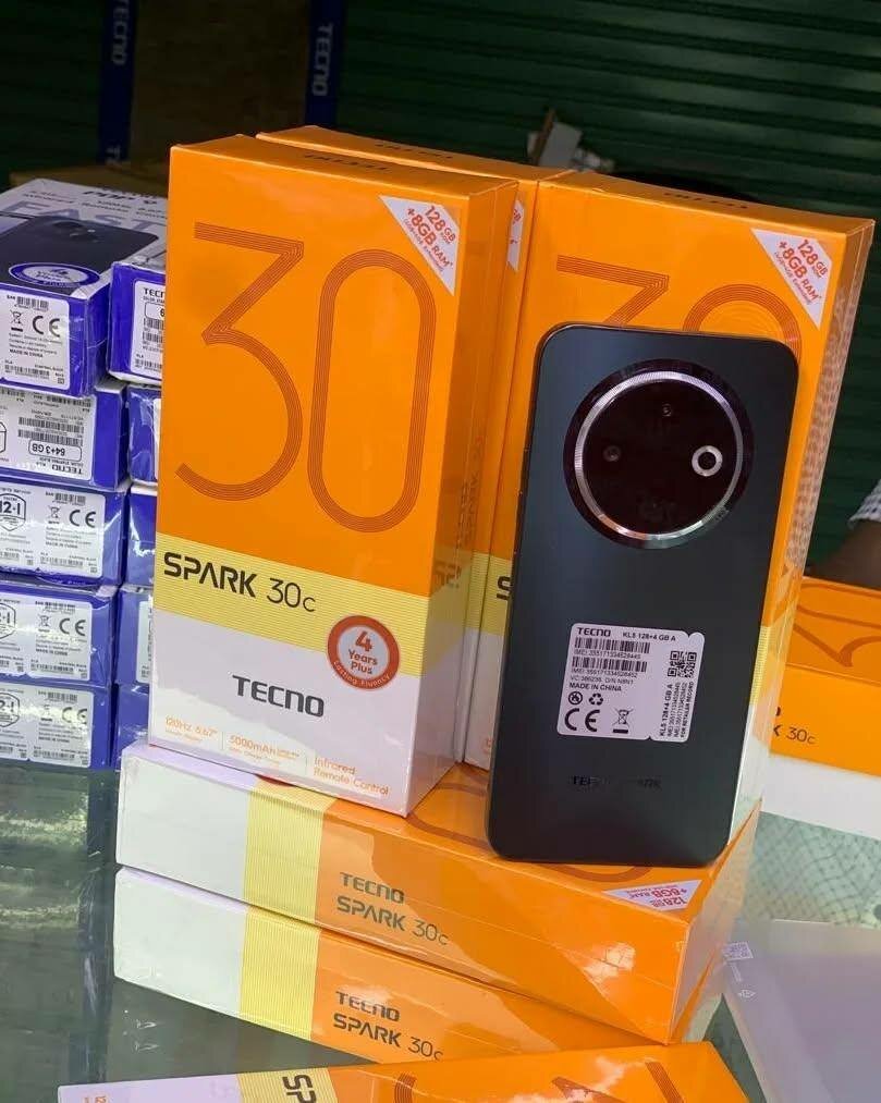 TECNO Spark 30C 5G 256GB 16GB