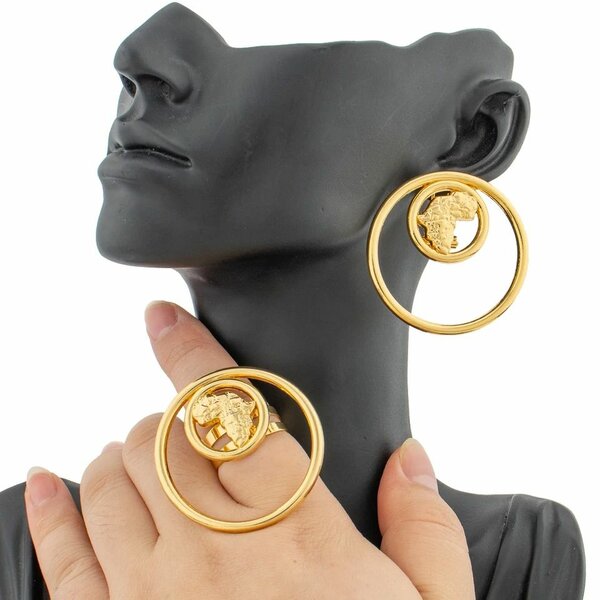 Boucles d'oreilles et bague