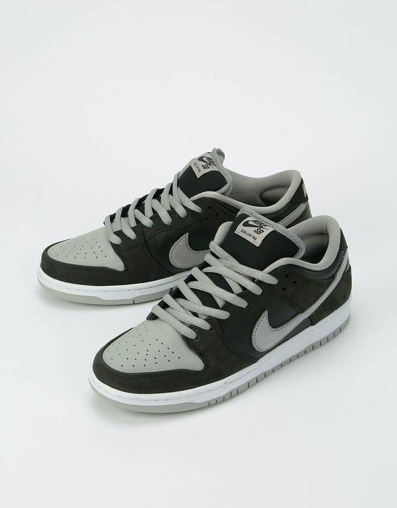 NIKE SB CLASSIC