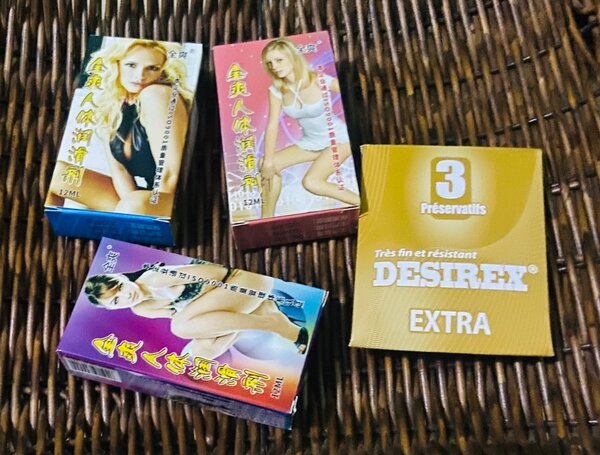 Préservatifs+ lubrifiants