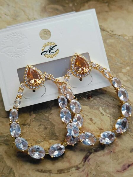 Ladies earrings