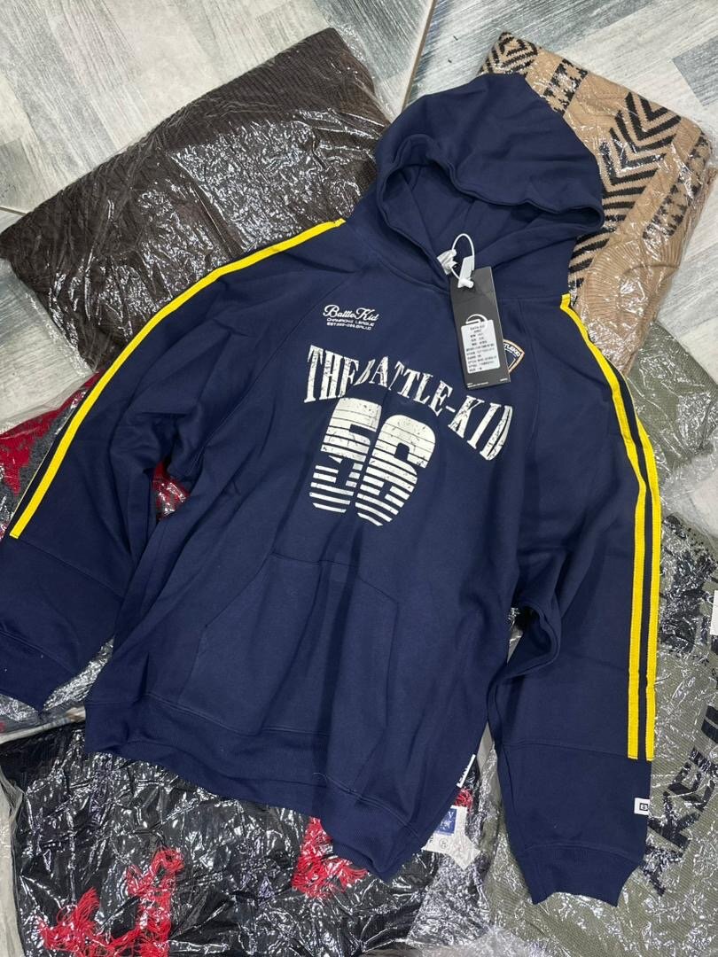 Sweat à capuche tendance