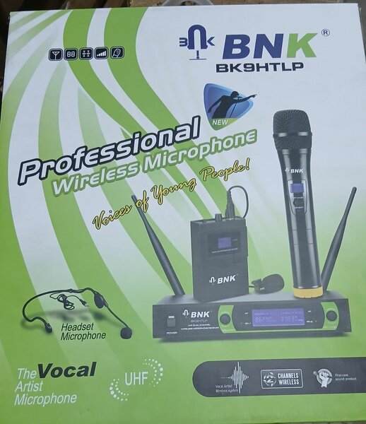 BNK wireless microphone