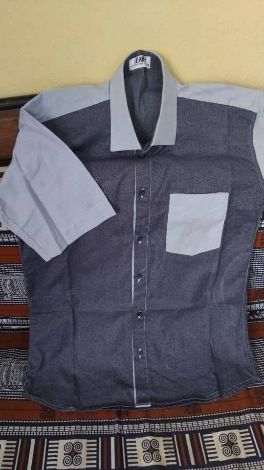 Chemise homme manches courtes