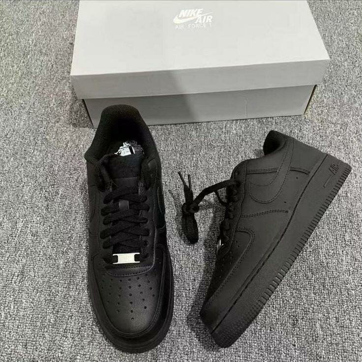 Chaussures Nike Air noires