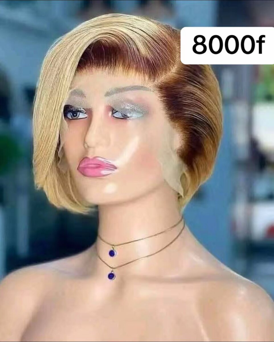 Perruque  élégante coupe dame