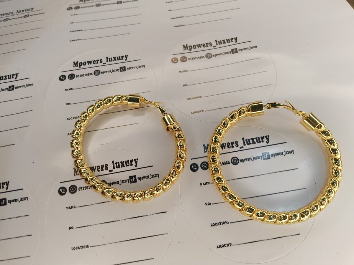 Spiral rim wheel earrings