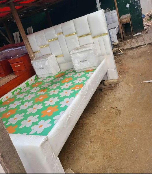 Lits  capuchionner  02 places