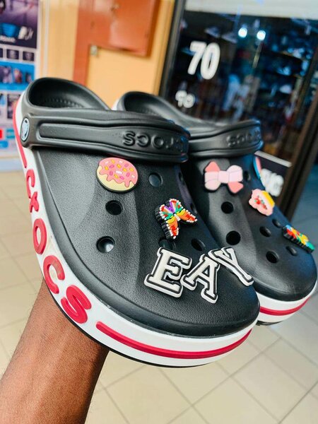 Bayaband Crocs