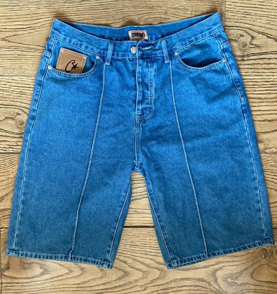 Джинсовые шорты Corteiz