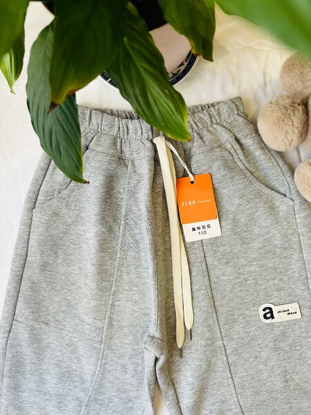 Спортивные штаны