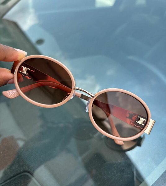 Lunettes de soleil rondes élégantes