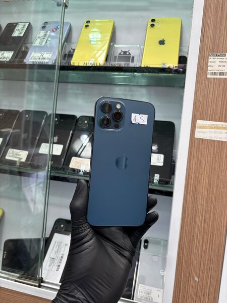 12 pro max tout est dorigine