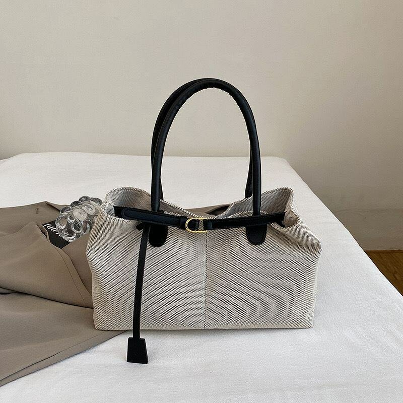 Sac à main en toile élégant