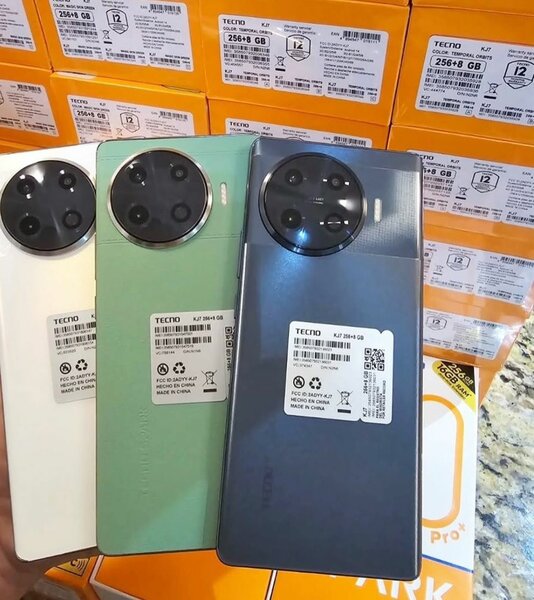 TECNO Spark 20 pro plus 256GB