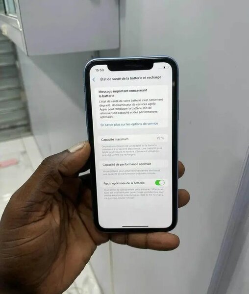 Apple iPhone XR 64GB