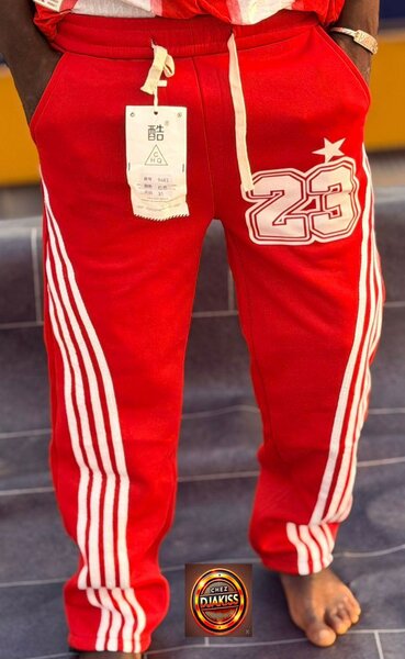 Pantalon de jogging rouge