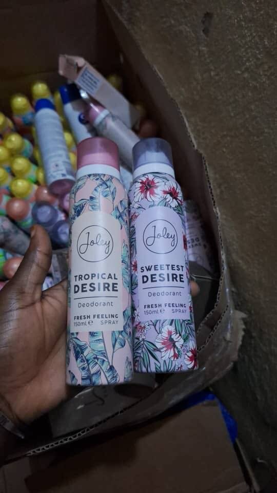 Lot de déodorants assortis