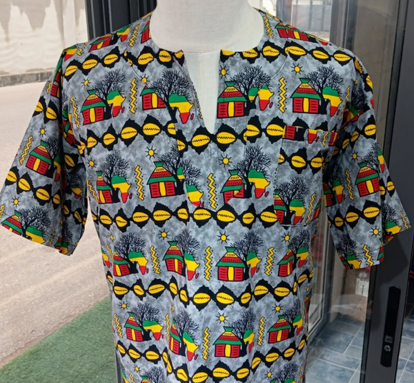Casual Men Shirt in African print.