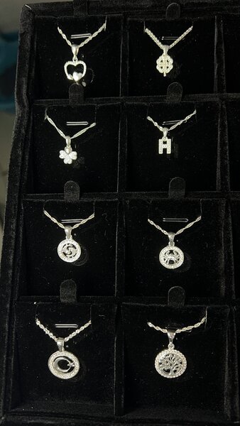 Цепочки с кулоном