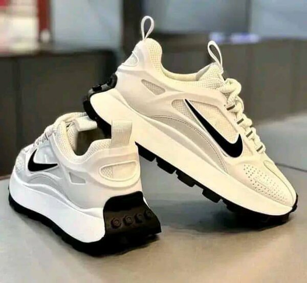 Sneakers de sport blanches