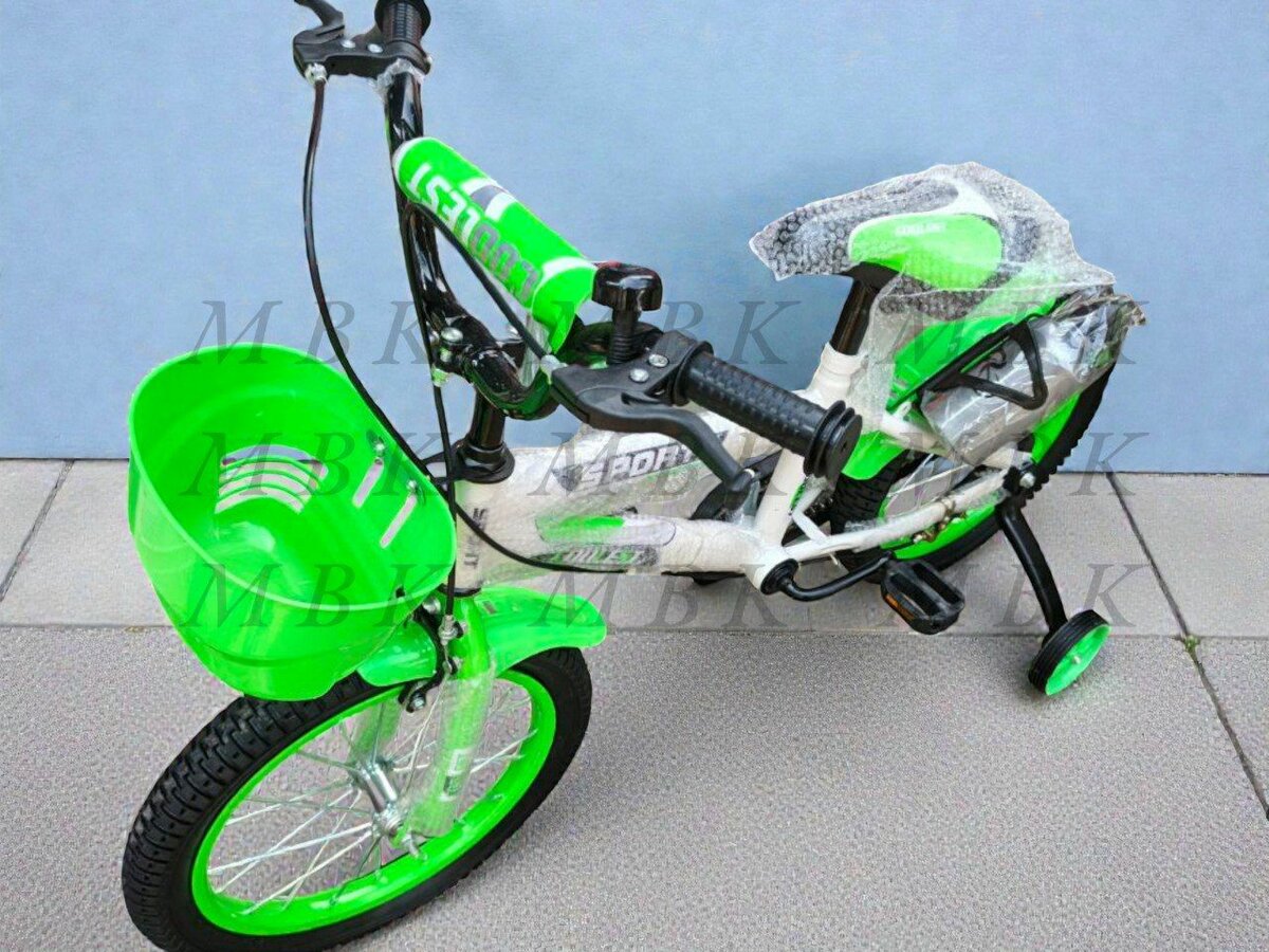 Vélo Enfant Vert avec Stabilisateurs