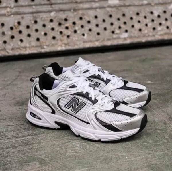 New Balance 530