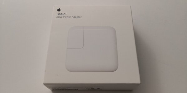 Блок питания Apple 30W USB-C