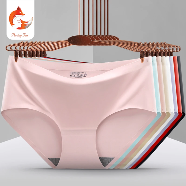 Culotte en dentelle et coton