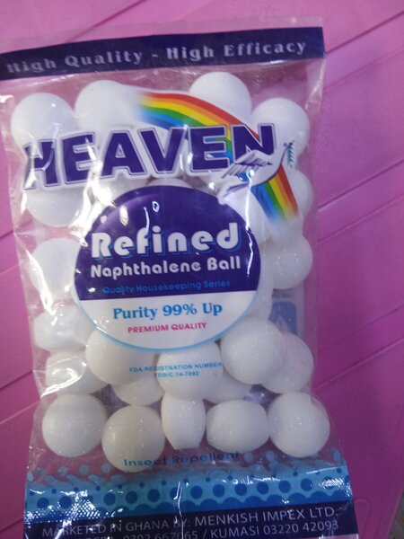 Balles de Naphtaline Raffinées